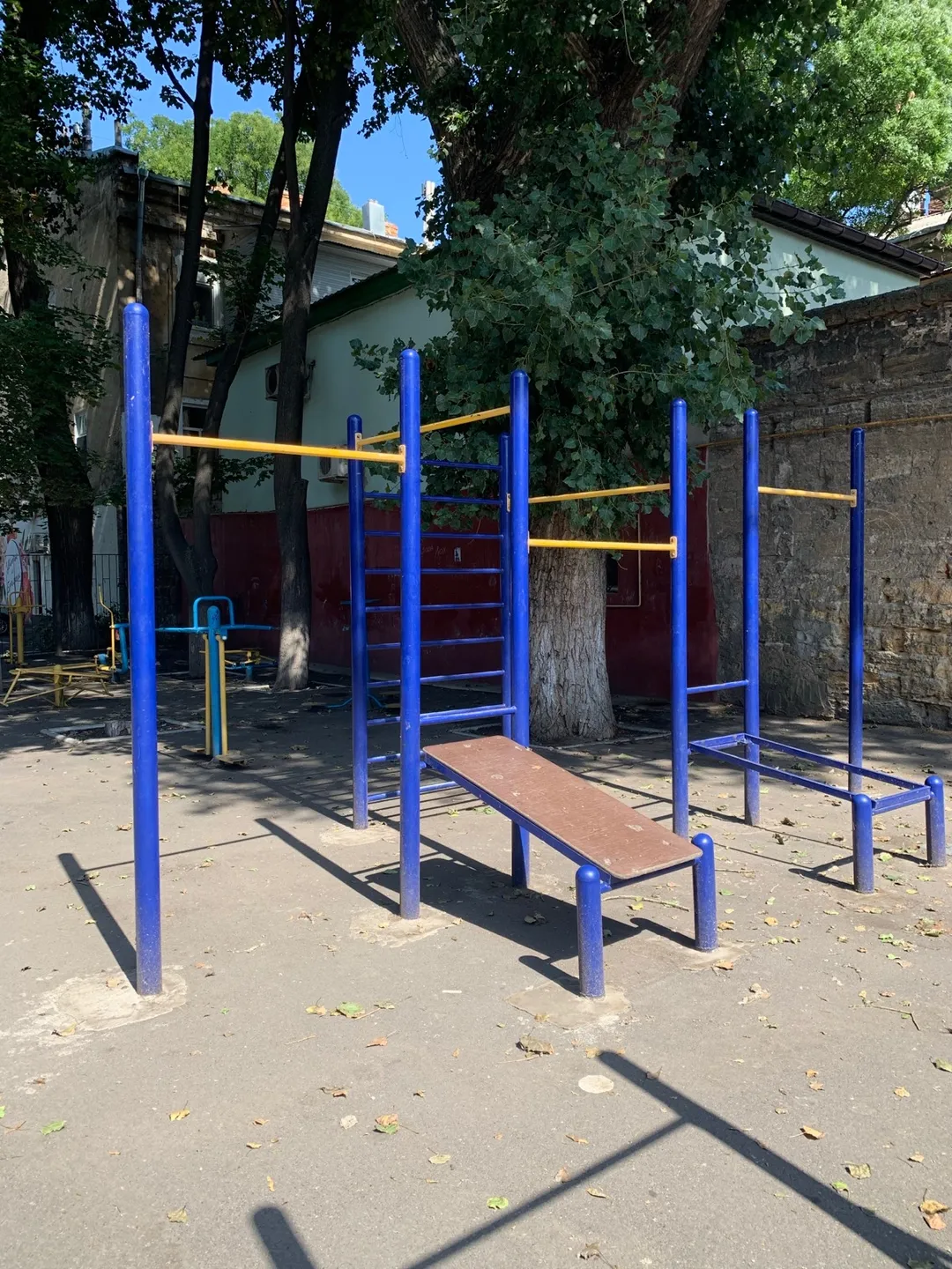 Barras Paralelas en Calisthenics Park at Пироговська вулиця, Одеса – foto 2 de 4