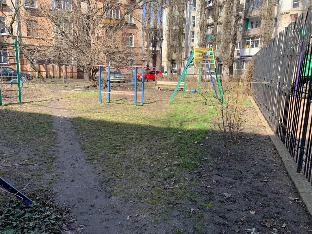 Barra de Dominadas en Calisthenics Park at проспект Лесі Українки, Одеса – foto 1 de 2