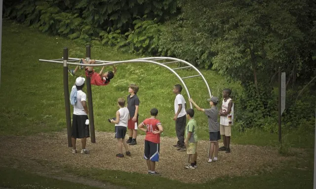 Calisthenics Park at Chemin du Sablon, Laval (région administrative)