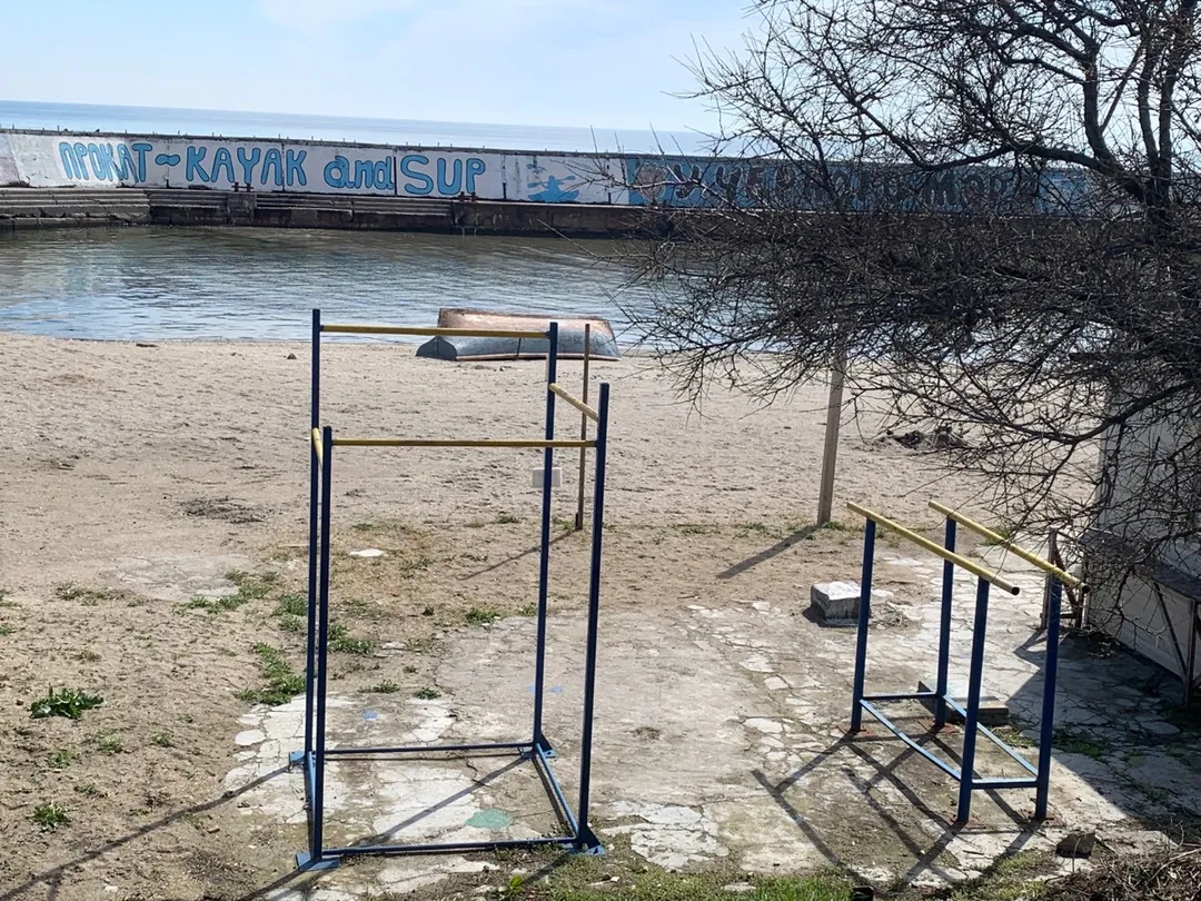 Barra de Dominadas en Calisthenics Park at Ланжерон пляж, Одеса – foto 1 de 1