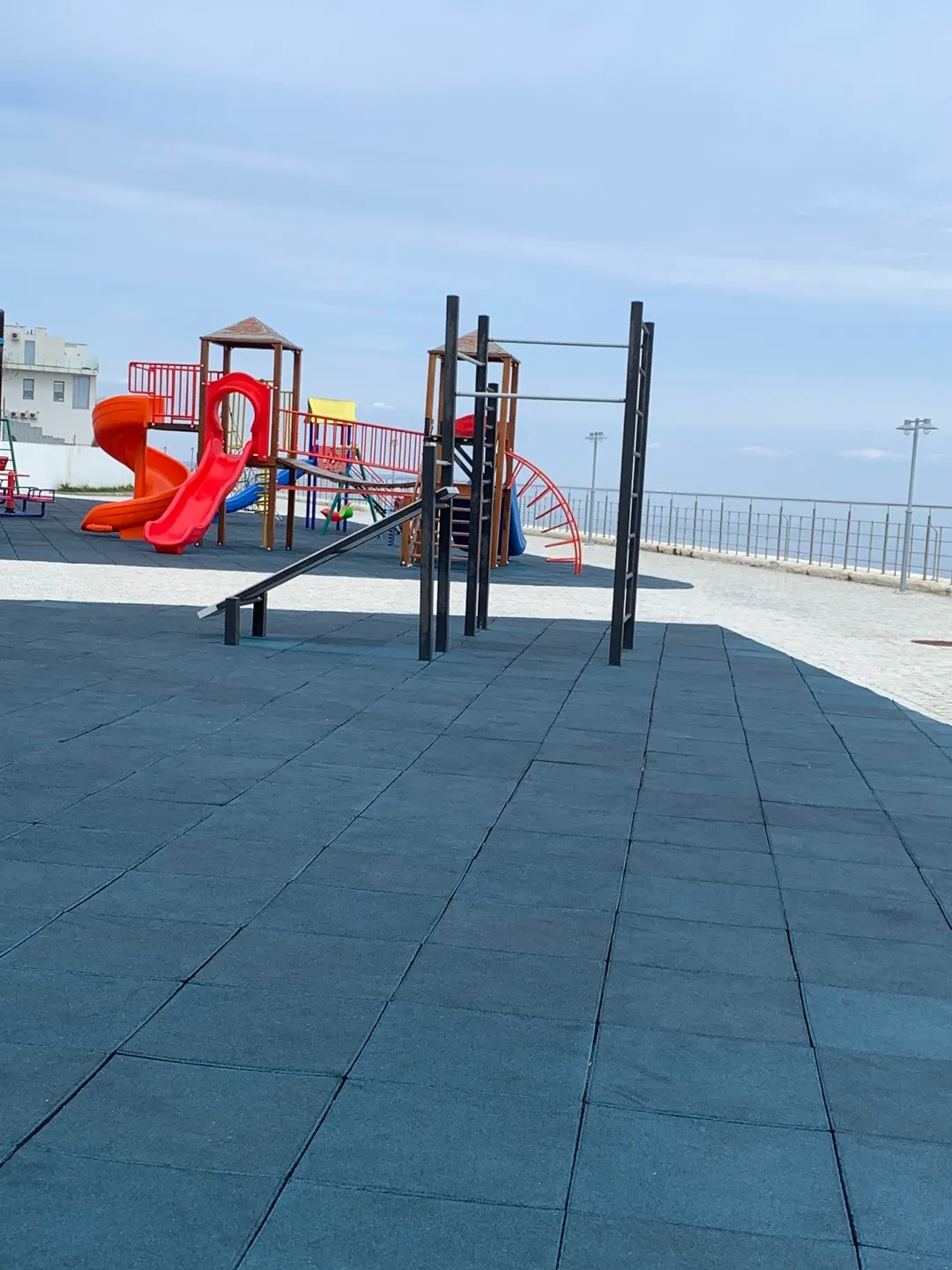 Bară de tracțiuni la Calisthenics Park at Траса здоров’я, Одеса #wp1249 – fotografia 1 din 1