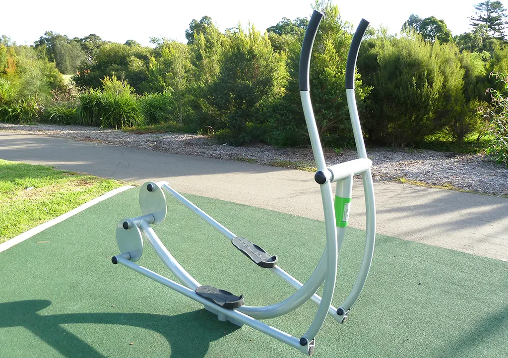 Vélo elliptique à Calisthenics Park at Centaur Street, Sydney – photo 4 sur 5