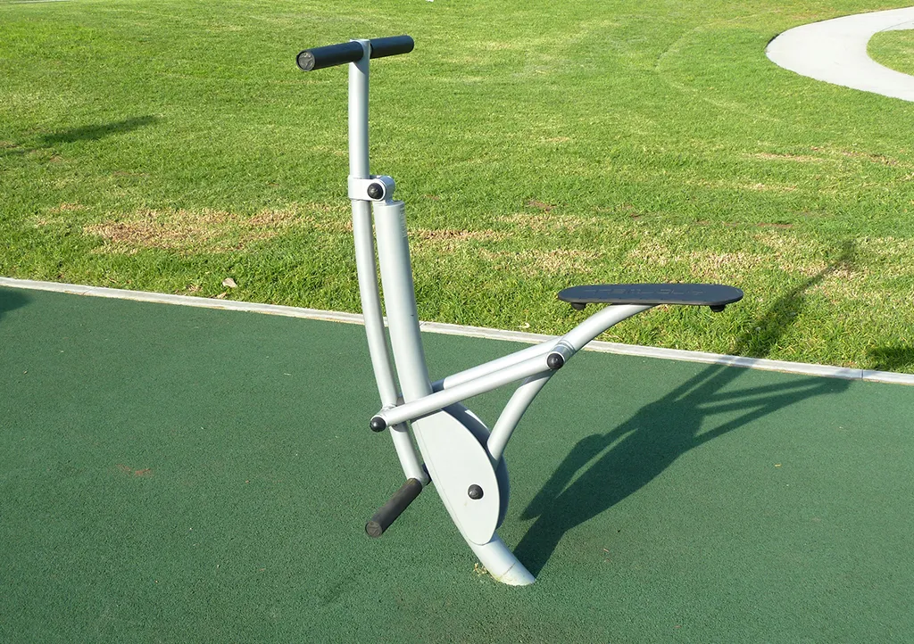 Vélo elliptique à Calisthenics Park at Centaur Street, Sydney – photo 3 sur 5