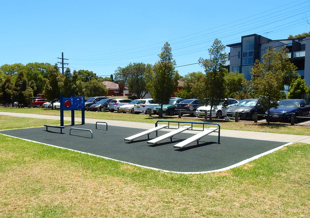 Elliptical Cross Trainer at Calisthenics Park at Glebe Street, Sydney – photo 5 of 6