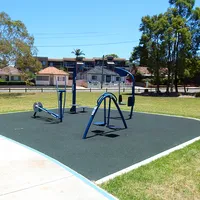 Calisthenics Park at Glebe Street, Sydney - thumbnail 2