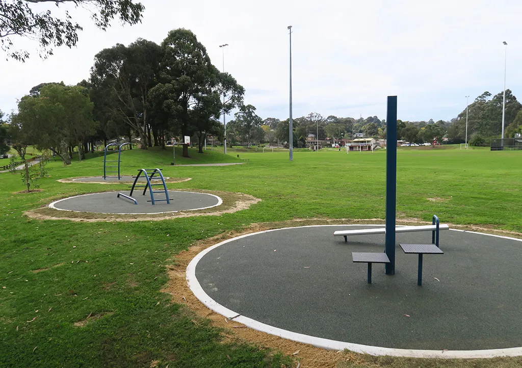 Jump Platform at Calisthenics Park at Curtis Oval, Sydney – photo 2 of 6