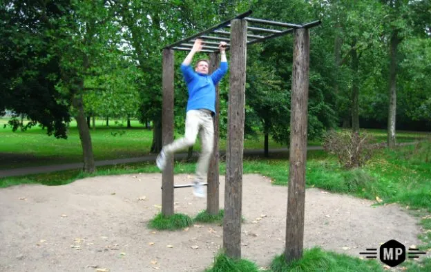 Barra de Dominadas en Calisthenics Park at Upton Lane, Greater London – foto 1 de 4