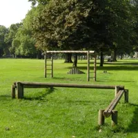 Calisthenics Park at Groombridge Road, Greater London - thumbnail 3