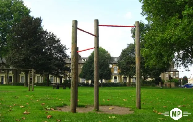 Hangelstange bei Calisthenics Park at Groombridge Road, Greater London – Foto 2 von 4