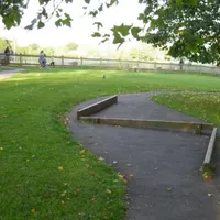 Calisthenics Park at Parliament Hill Fields Athletics Track, Greater London - thumbnail 5