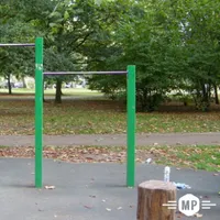 Calisthenics Park at Kingswood Avenue, Greater London - thumbnail 3
