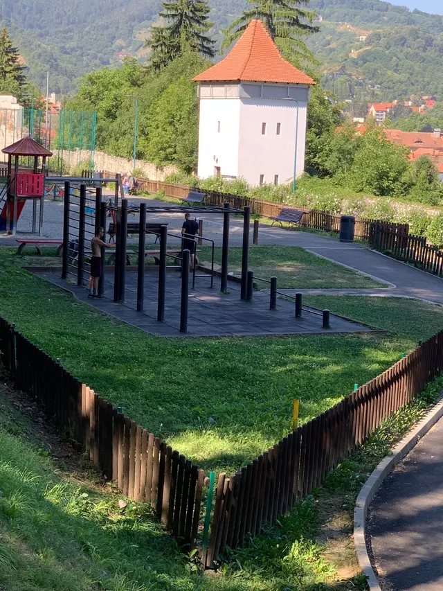 Calisthenics Park at Aleea Tiberiu Brediceanu, Brașov