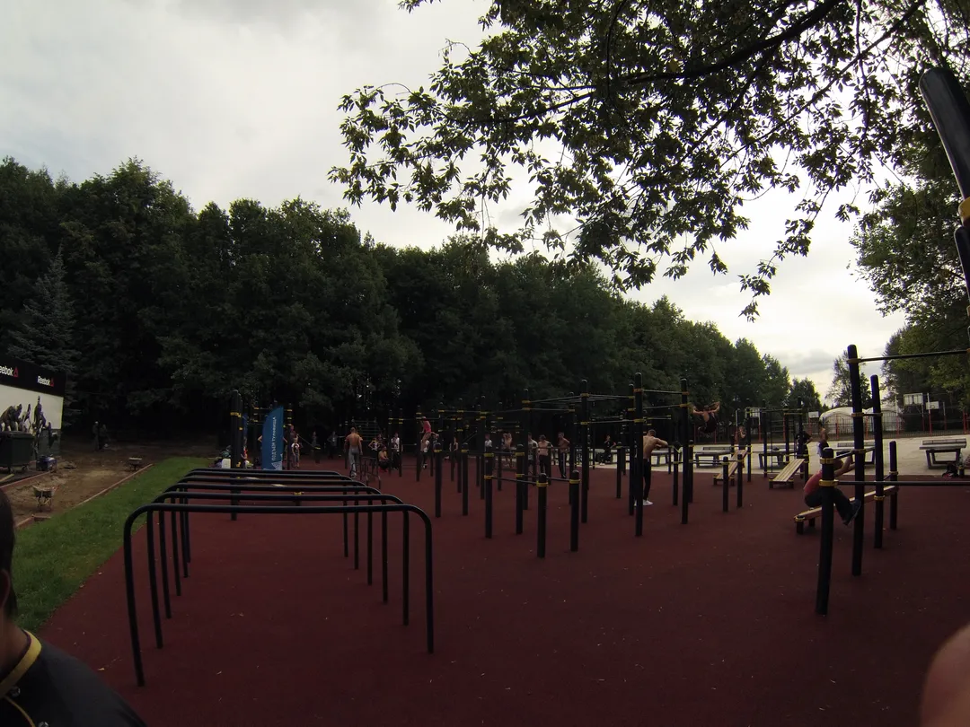 Push Up Bar at Calisthenics Park at аллея Солдат, Москва – photo 2 of 7