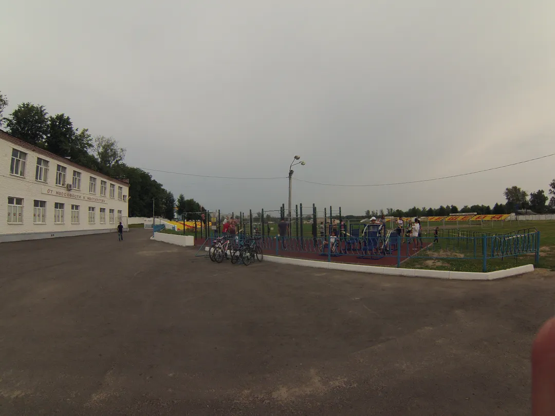 Брусья на площадке Calisthenics Park at спорткомплекс "Мещёра", Егорьевск – фото 3 из 5