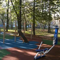 Calisthenics Park at Большая Филёвская улица, Москва - thumbnail 2