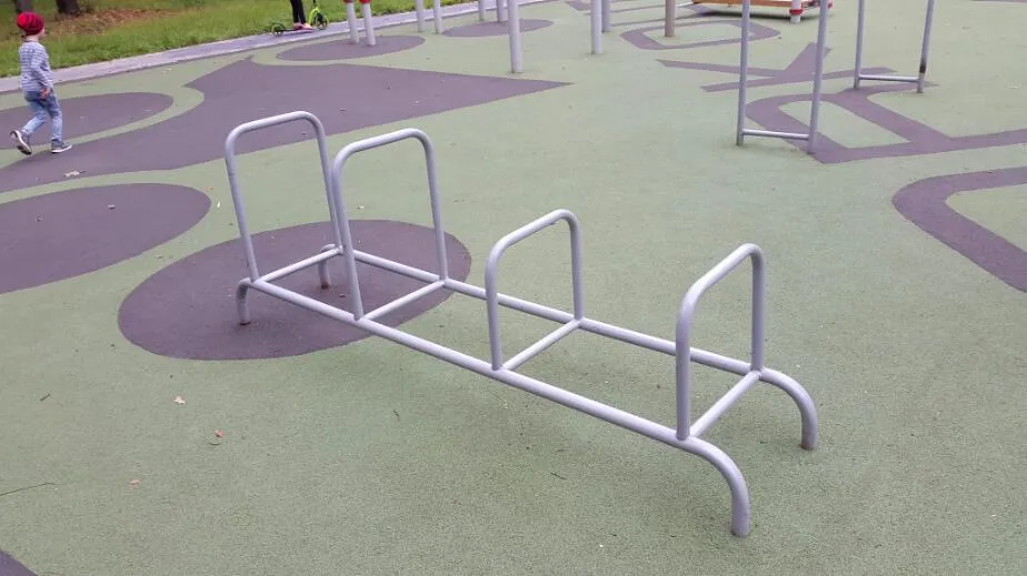 Monkey Bars at Calisthenics Park at Ботаническая улица, Москва #wp1341 – photo 3 of 7