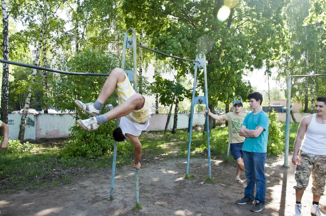 Sprossenwand bei Calisthenics Park at улица Фадеева, Балашиха – Foto 4 von 5