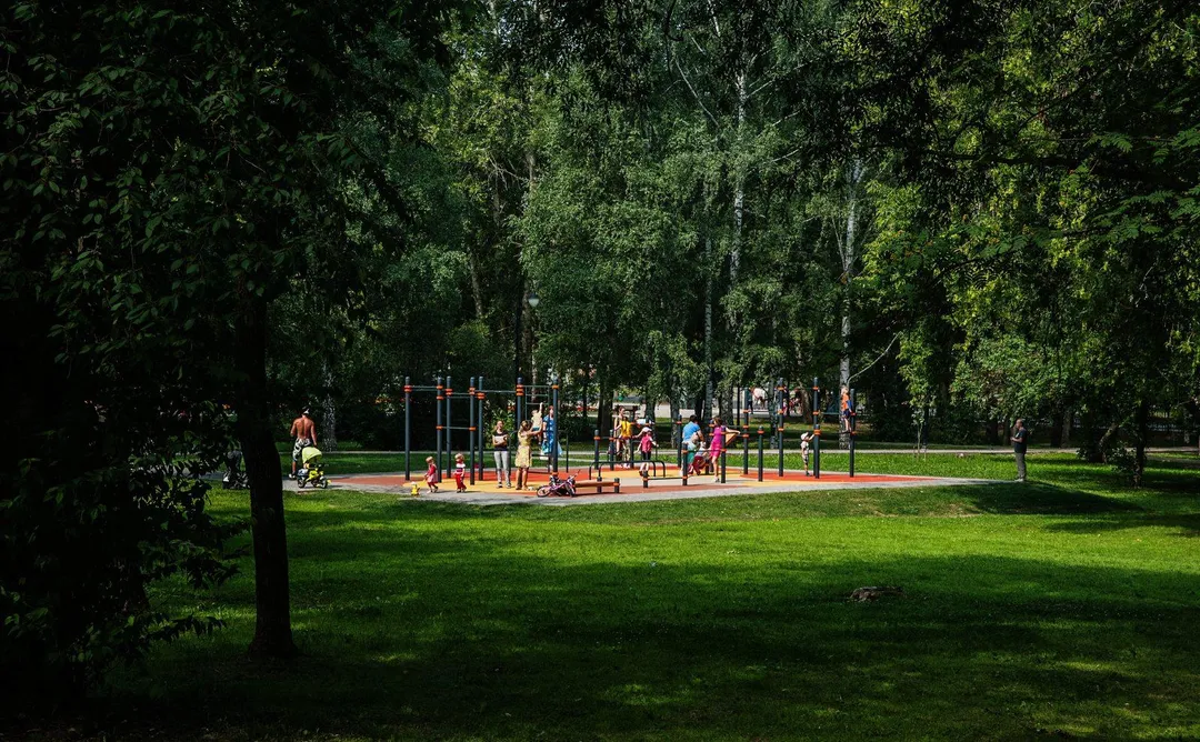 Pull Up Bar at Calisthenics Park at улица Мира, Пермь – photo 1 of 1