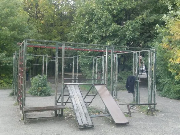 Pull Up Bar at Calisthenics Park at Большая Академическая улица, Москва – photo 1 of 7
