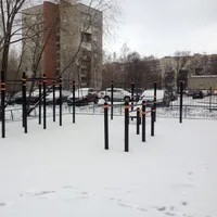 Calisthenics Park at улица Белы Куна, Санкт-Петербург - thumbnail 2