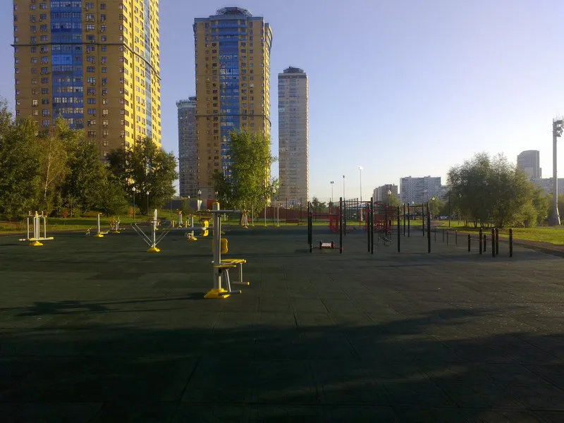 Wall Bars at Calisthenics Park at улица Маршала Катукова, Москва – photo 4 of 6