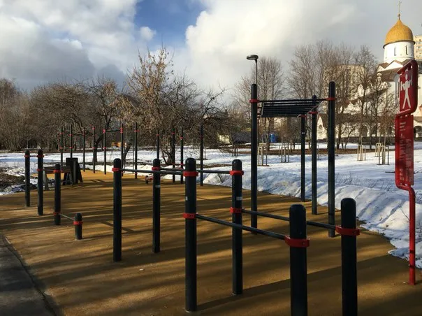 Barra de Dominadas en Calisthenics Park at улица Лобачевского, Москва – foto 1 de 1