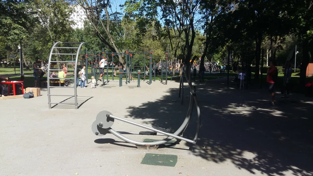 Monkey bar presso Calisthenics Park at 2-й Гончаровский переулок, Москва – foto 3 di 5
