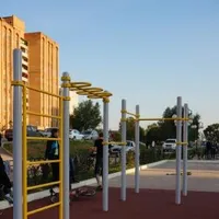 Calisthenics Park at улица Генерала Попова, Калуга - thumbnail 2