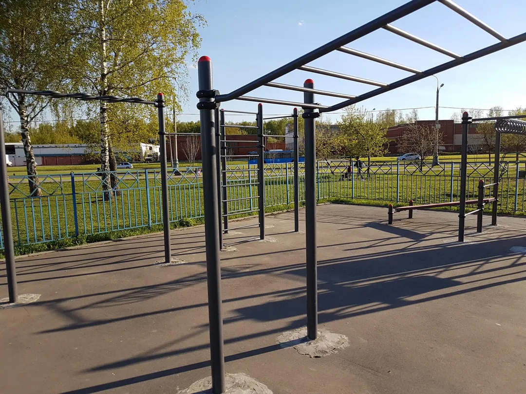 Parallel Gym Bars at Calisthenics Park at Венёвская улица, Москва – photo 8 of 8