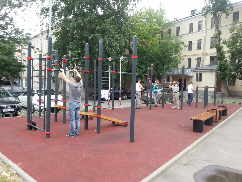 Турнік на майданчику Calisthenics Park at Трубная улица, Москва – фото 1 з 3