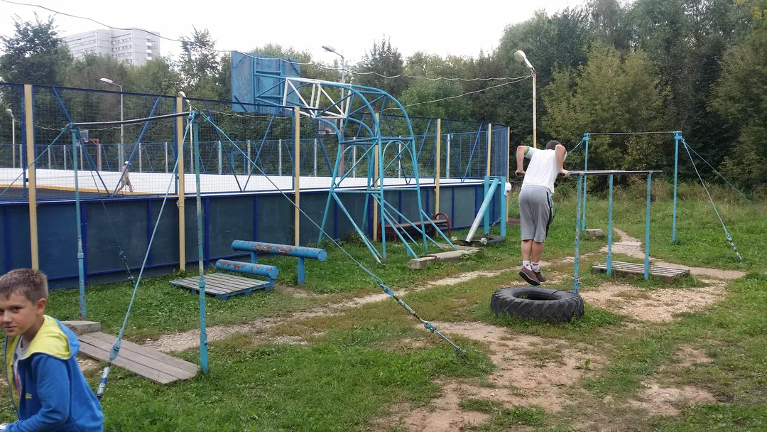 Barra de Dominadas en Calisthenics Park at улица Удальцова, Москва – foto 1 de 2