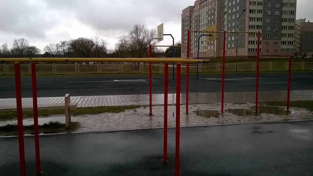 Pull Up Bar at Calisthenics Park at вуліца Вольгі Соламавай, Гродна – photo 1 of 4