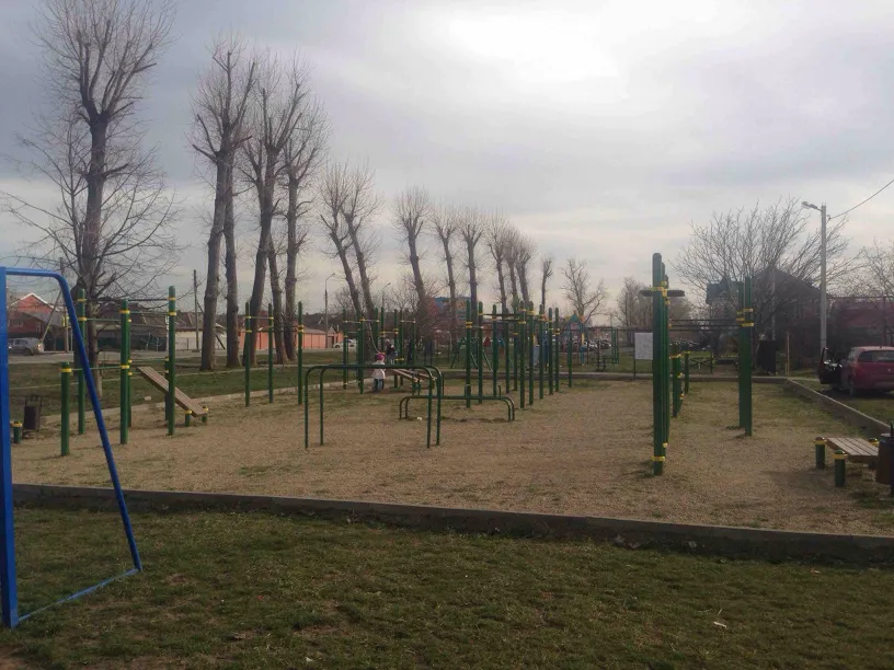 Barra de Dominadas en Calisthenics Park at улица Константина Симонова, Краснодар – foto 1 de 2
