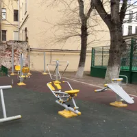 Calisthenics Park at Большой Харитоньевский переулок, Москва - thumbnail 1