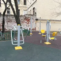 Calisthenics Park at Большой Харитоньевский переулок, Москва - thumbnail 3