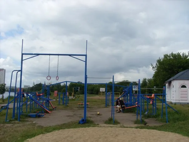 Barren bei Calisthenics Park at Серебряно-Виноградный проезд, Москва – Foto 1 von 6