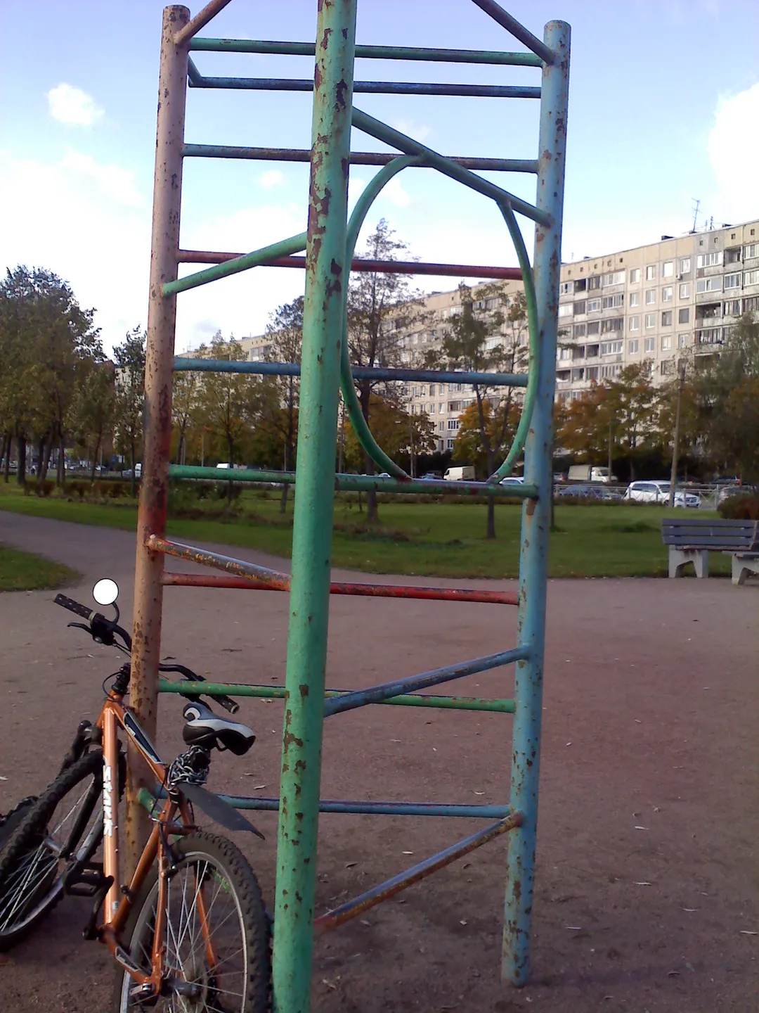 Pull Up Bar at Calisthenics Park at проспект Луначарского, Санкт-Петербург – photo 3 of 8