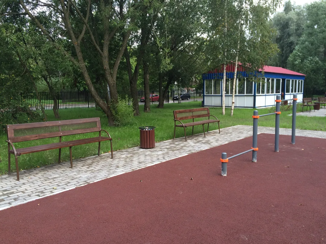 Push Up Bar at Calisthenics Park at улица Козлова, Санкт-Петербург – photo 6 of 7