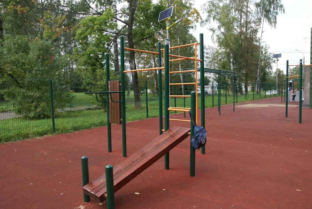Турнік на майданчику Calisthenics Park at улица Лётчика Полагушина, Зеленоград – фото 5 з 10