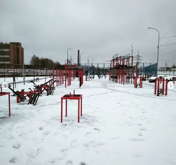 Push Up Bar at Calisthenics Park at Пролетарская набережная, Тула – photo 5 of 9