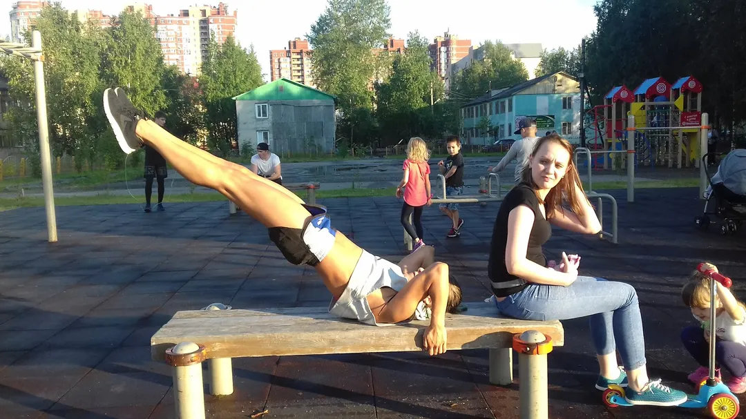 Barra de Flexiones en Calisthenics Park at улица 30 лет Победы, Сургут – foto 2 de 2