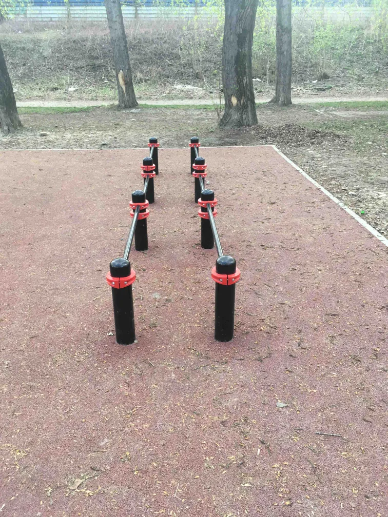 Wall Bars at Calisthenics Park at Первомайская улица, Екатеринбург – photo 2 of 13