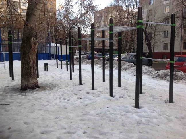 Турнік на майданчику Calisthenics Park at 2-я улица Синичкина, Москва – фото 3 з 3