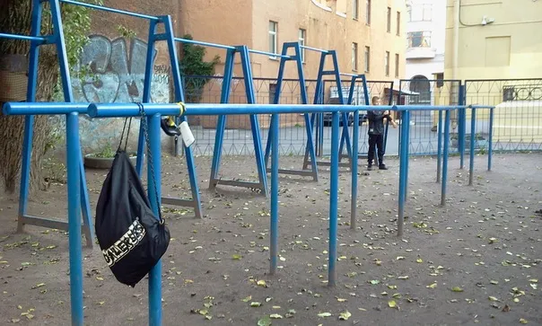 Parallel Gym Bars at Calisthenics Park at улица Маркина, Санкт-Петербург – photo 1 of 4