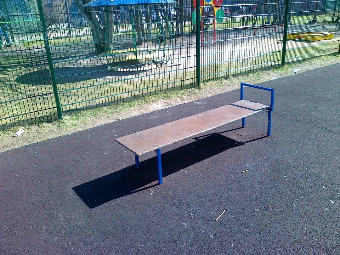 Bară de tracțiuni la Calisthenics Park at Морская набережная, Санкт-Петербург – fotografia 3 din 3