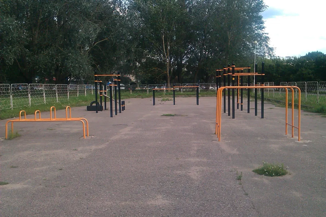 Abs Bench at Calisthenics Park at Workout zone, Мінск – photo 5 of 5