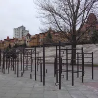 Calisthenics Park at Оболонська набережна, Київ - thumbnail 3