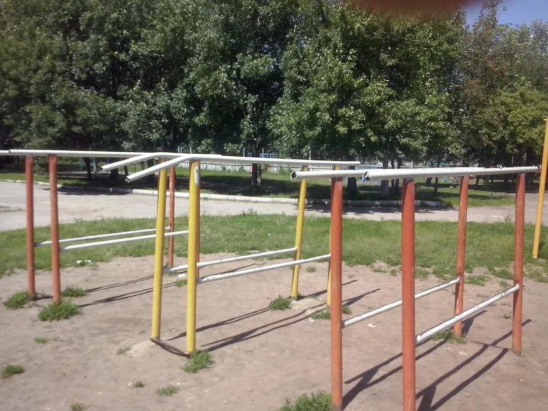 Pull Up Bar at Calisthenics Park at улица Гагарина, городской округ Рязань – photo 13 of 16
