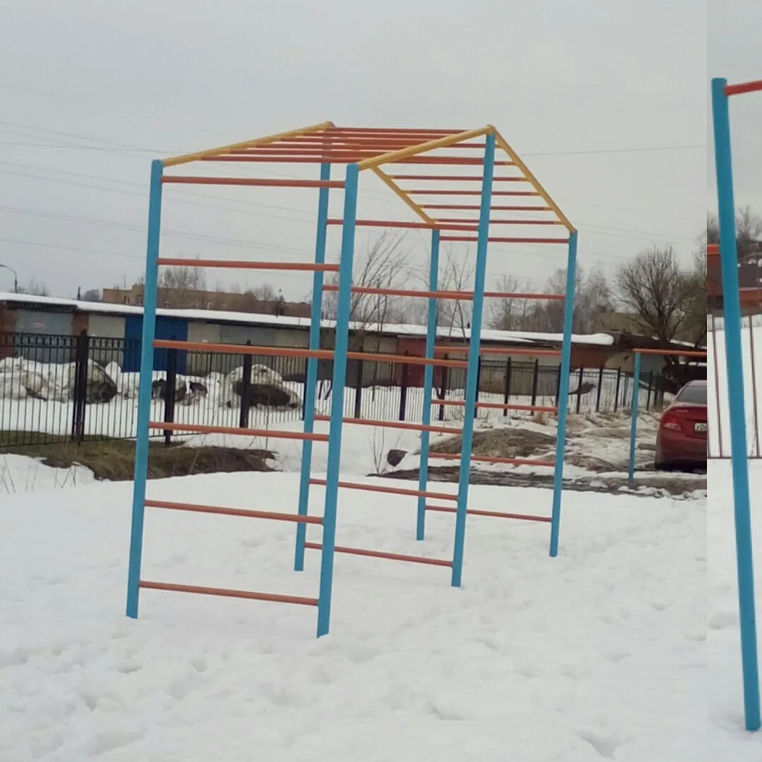 Barras de Mono en Calisthenics Park at Спортивная улица, Егорьевск – foto 4 de 6