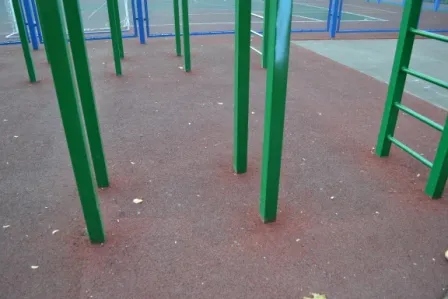 Klimmzugstange bei Calisthenics Park at улица Фридриха Энгельса, Калуга – Foto 1 von 5